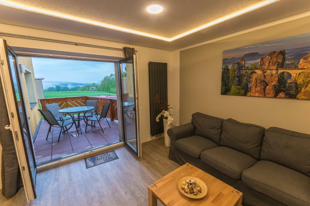 Ferienwohnung "Turmblick" Rathmannsdorf Zewnętrze zdjęcie